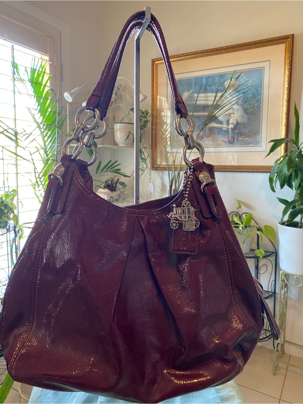 COACH BURGUNDY PATENT LEATHER MADISON